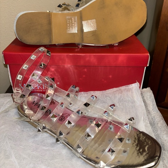 Mackin J silver sandals; clear with silver pointed studs; nice and comfortable - Picture 11 of 16